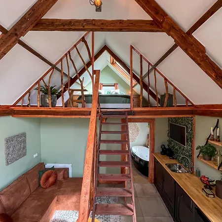 Casa vacanze Spoor 1 Met Jacuzzi & Spoor 2 Met Wellness