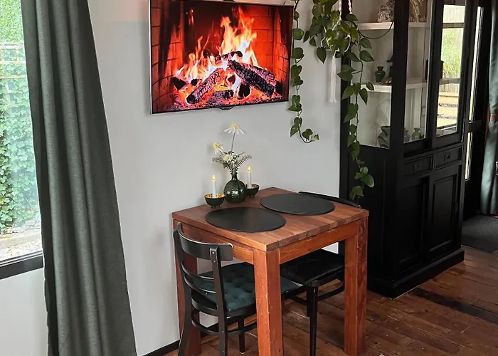 Spoor 1 Met Jacuzzi & Spoor 2 Met Wellness * Waalwijk